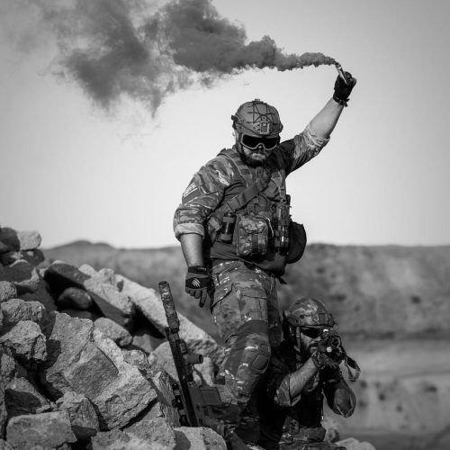 war-1447013_1280
